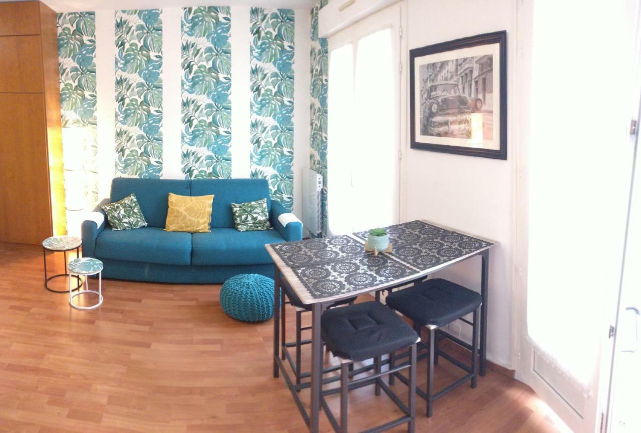 Studio Royal By Beds4Wanderlust - Place Du Marche Avec Parking Prive Fontainebleau Luaran gambar